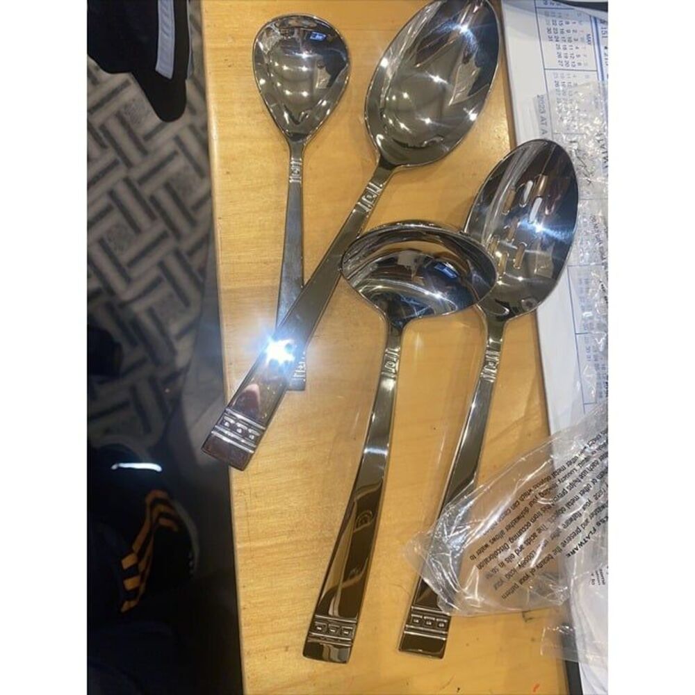 Lenox 4 PIECE Hotess Set MURRAY HILL 18/10 Stainless  NEW  New /Box‎